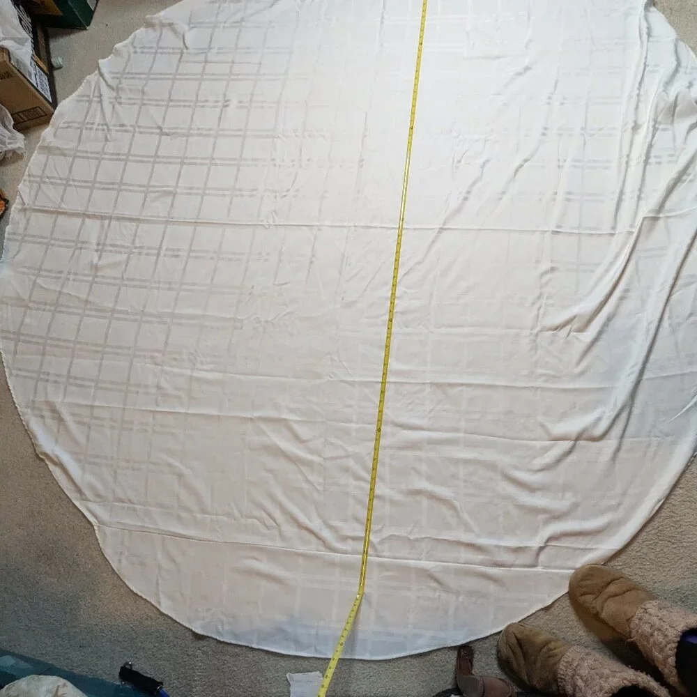 Large Round White Table Cloth 85